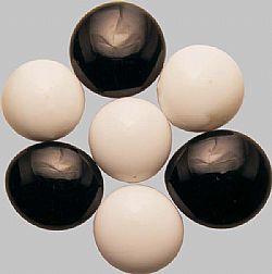 Glass Nuggets 15-20mm Black & White Opaque 100gr