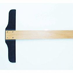 Ταυ Πλαστικό Plexiglass με ξύλινο κορμό και πατούρα 75κ